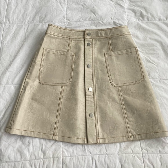 🛍️NEW RIVER ISLAND SKIRT - Picture 2 of 5